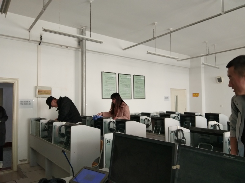 suncitygroup太阳新城开展“弘扬雷锋精神，树形象育学风”系列活动----“良好学习环境，...