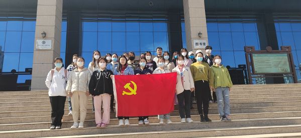 suncitygroup太阳新城开展 “青春建功新时代，学习雷锋志愿行”系列活动